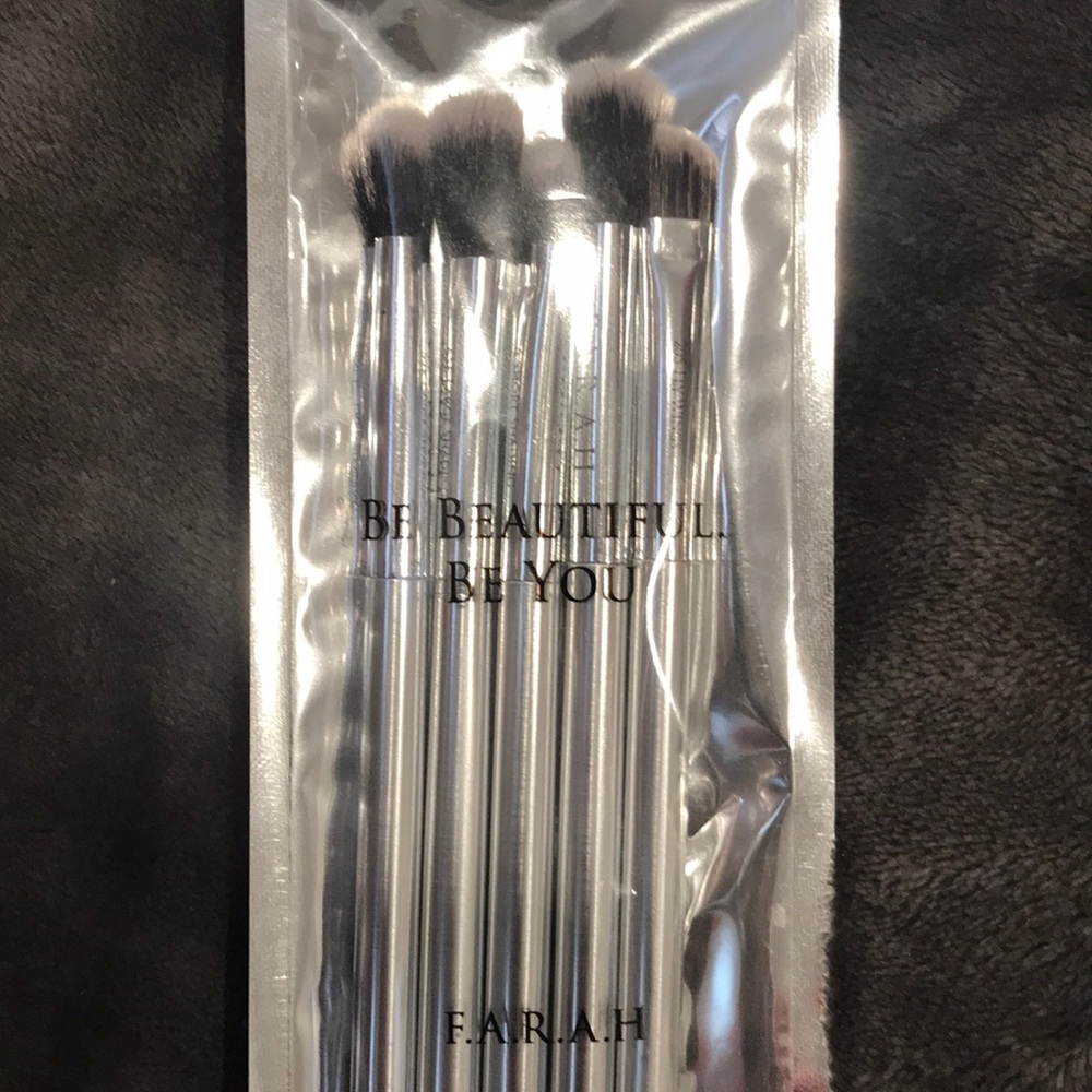 F.A.R.A.H Brushes